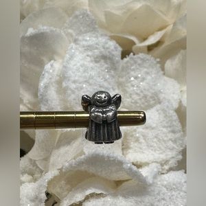 Pandora authentic retired "Angel of Hope" charm